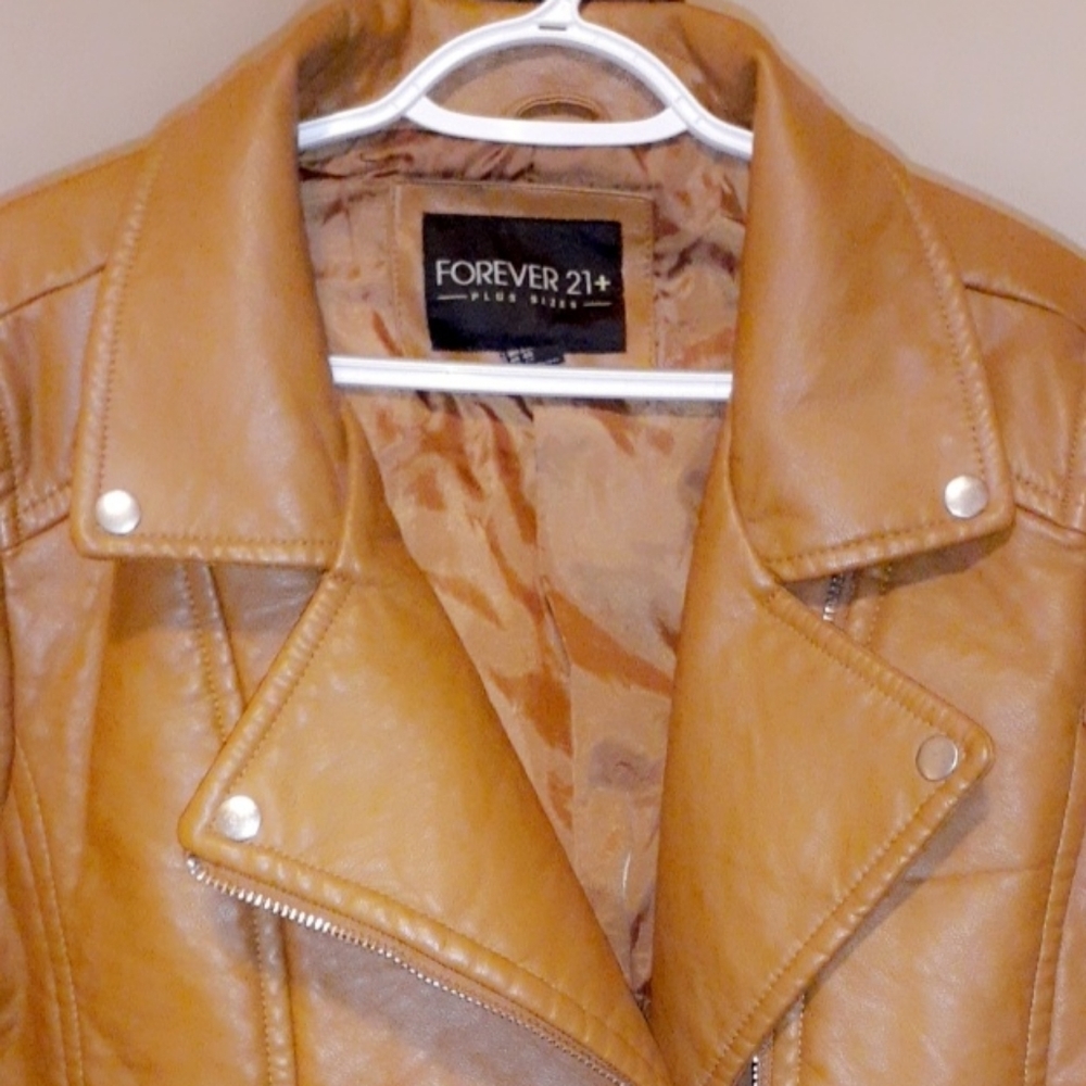 Camel faux leather Forever 21 plus jacket 2x 1x
